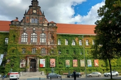 2b2b7ff0-52b8-4111-9d14-e222850c944c