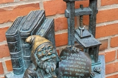 9070112d-b1a5-4093-9ffd-f2147164dfeb