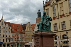 966ac300-577a-48ad-a168-11bf06c5a9e0